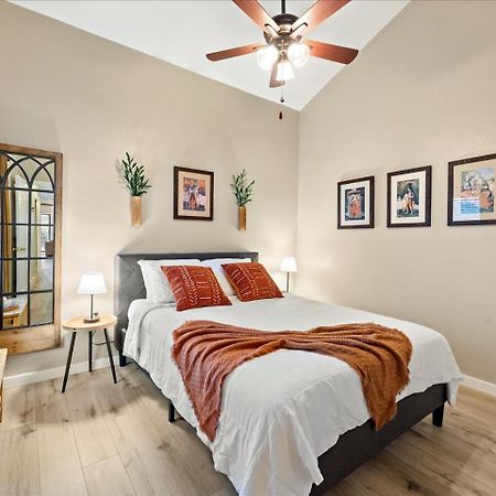 Artist'S Tower Townhome Just Renovated W Loft Gainesville Dış mekan fotoğraf